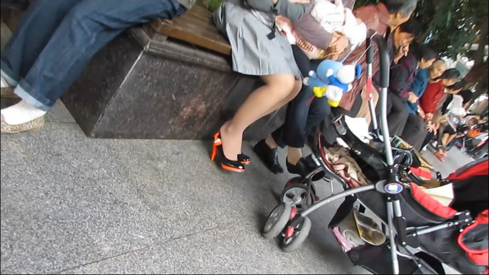 streetsnapshoep[00 00 38][20181209 203041 0]